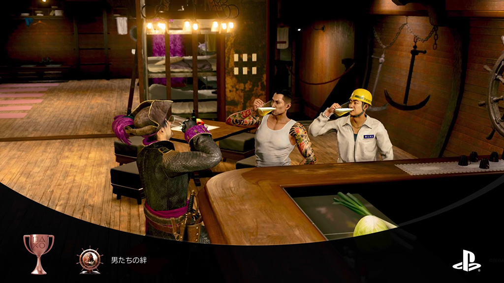 船内のキッチンで絆ドラマが見れる